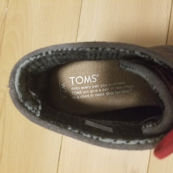 BRAND NEW TOMS purple wedges w/ pink laces Size 7 - Picture 5 of 5